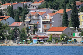 Apartments by the sea Selce, Crikvenica - 5206